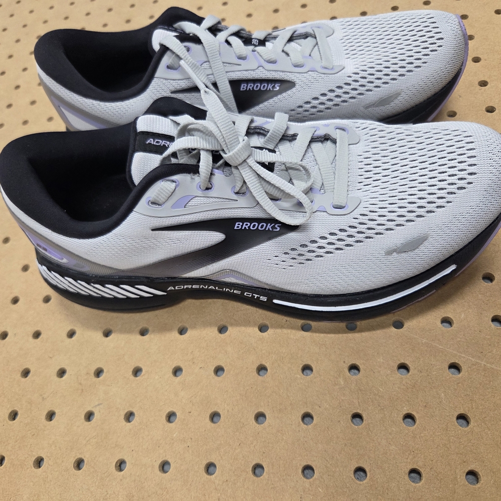 Brooks Men's Gray Running Shoes